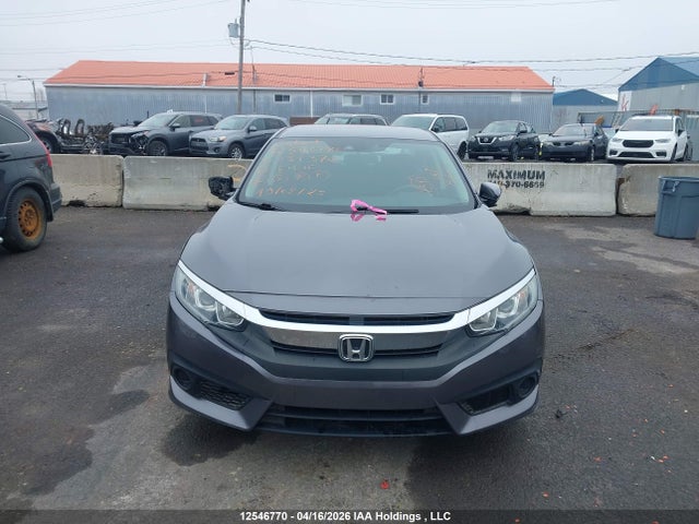Продаж на аукціоні авто 2018 Honda Civic, vin: 2HGFC2F64JH031372, номер лоту: 12546770
