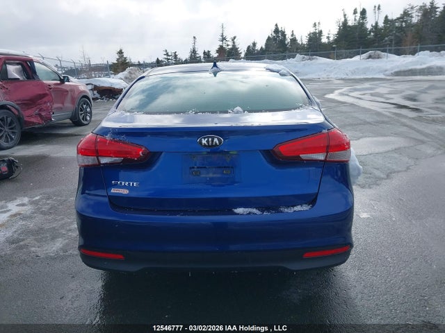 2018 Kia Forte Lx/lx+ მანქანა იყიდება აუქციონზე, vin: 3KPFK4A71JE201549, აუქციონის ნომერი: 12546777