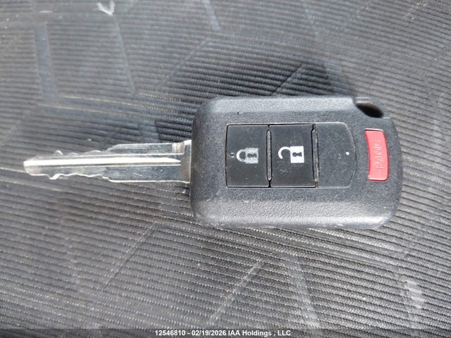 JA4AH3AU6LU600979 Mitsubishi RVR
