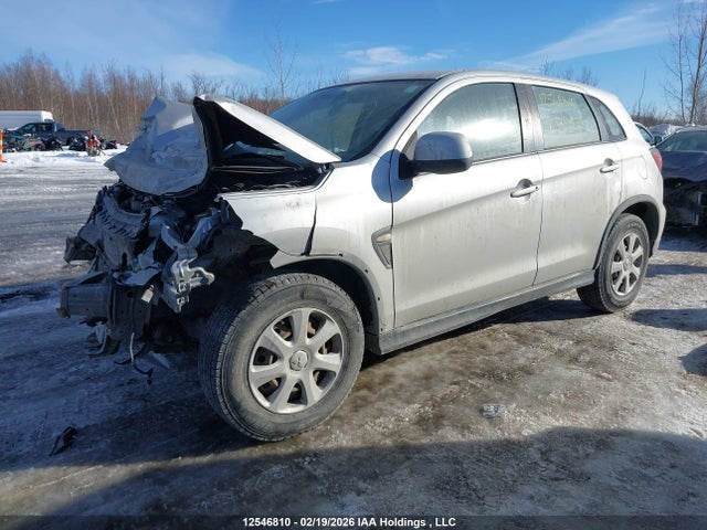 JA4AH3AU6LU600979 Mitsubishi RVR