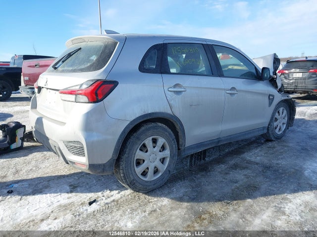 JA4AH3AU6LU600979 Mitsubishi RVR