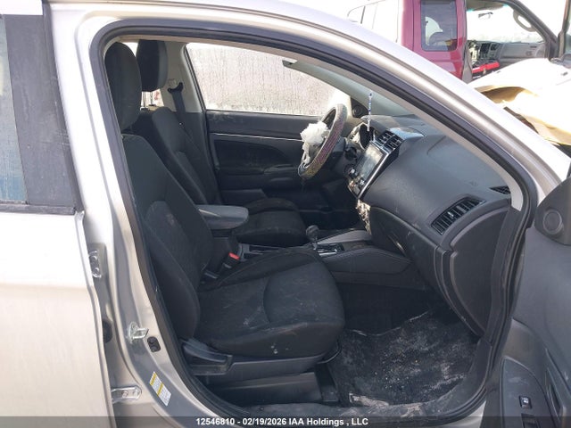 JA4AH3AU6LU600979 Mitsubishi RVR