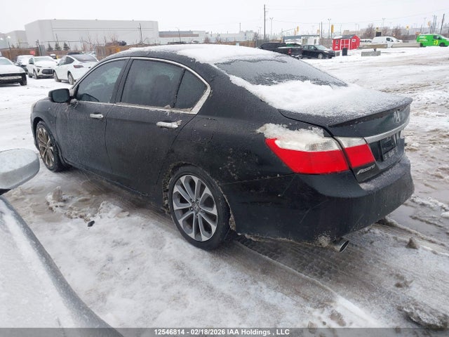 12546814 :رقم المزاد ، 1HGCR2E58FA808135 vin ، 2015 Honda Accord Sport مزاد بيع