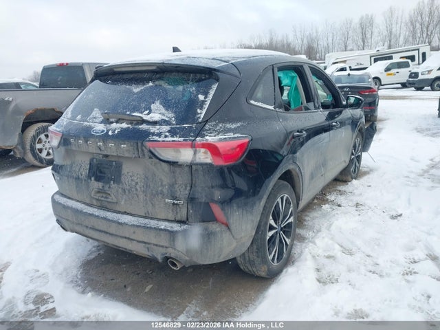1FMCU9G6XNUB37362 Ford ESCAPE SE