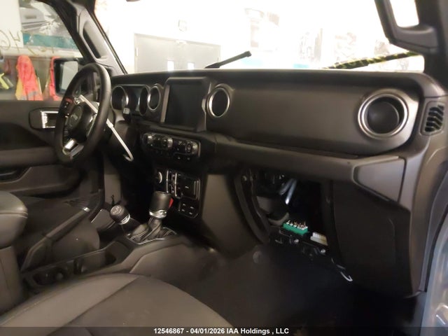 1C4HJXEN0PW618228 Jeep Wrangler Sahara