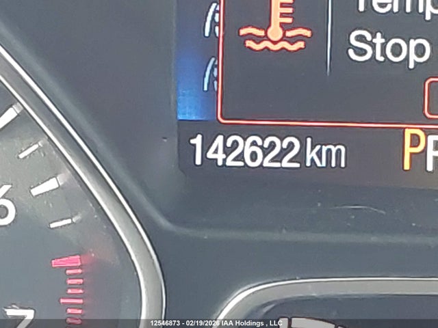 1FMCU0GDXJUC83135 Ford ESCAPE SE