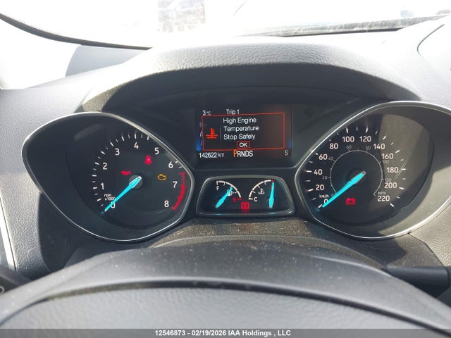 1FMCU0GDXJUC83135 Ford ESCAPE SE