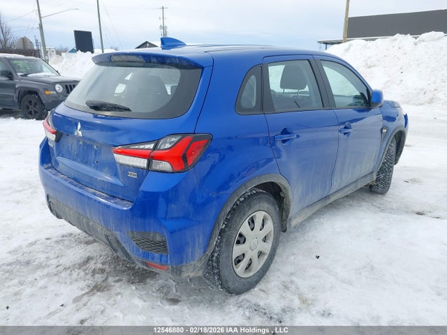 JA4AJUAU1RU608314 Mitsubishi RVR ES