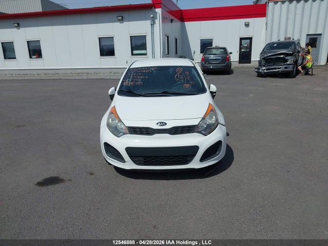 2015 Kia Rio Lx მანქანა იყიდება აუქციონზე, vin: KNADM5A32F6978823, აუქციონის ნომერი: 12546888