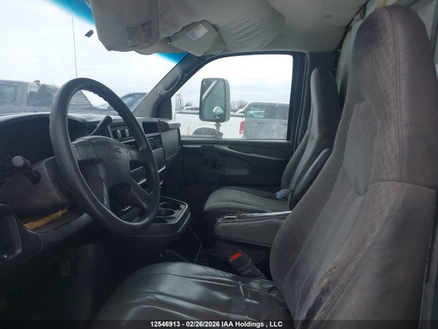 Aukcja sprzedaży 2007 Gmc 24 Foot Van Cutaway, vin: 1GDJG31U771174361, numer aukcji: 12546913