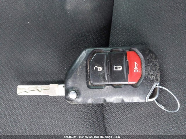 1C4HJXAG1MW833250 Jeep Wrangler Sport
