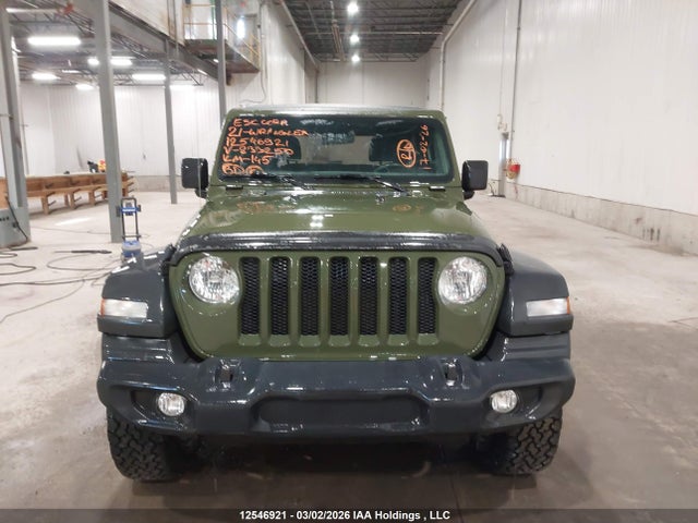 1C4HJXAG1MW833250 Jeep Wrangler Sport