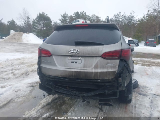5NMZUDLB7HH043455 Hyundai Santa Fe Sport 2.4 Se
