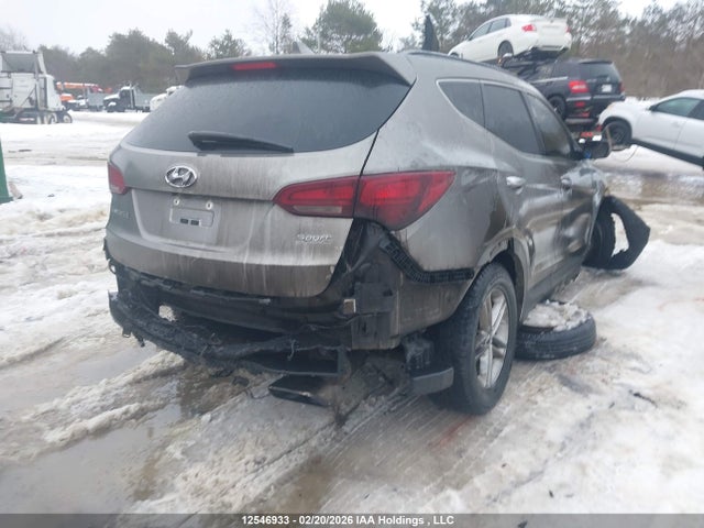 5NMZUDLB7HH043455 Hyundai Santa Fe Sport 2.4 Se