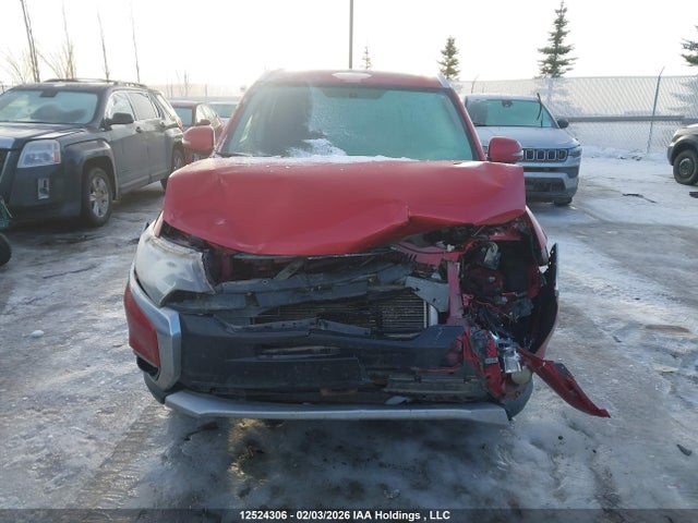 JA4JZ3AX8GZ608629 Mitsubishi Outlander Se