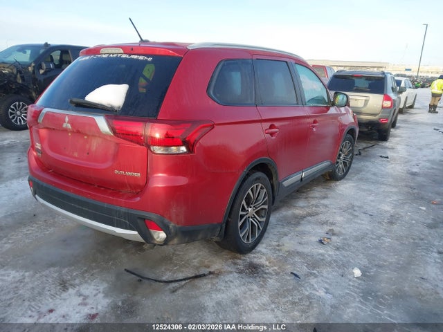 JA4JZ3AX8GZ608629 Mitsubishi Outlander Se