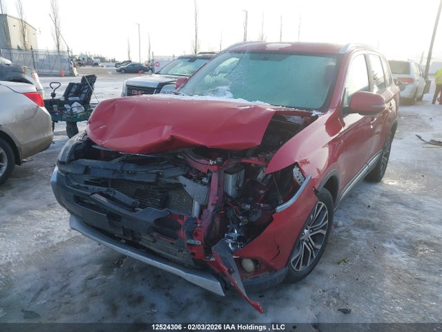 JA4JZ3AX8GZ608629 Mitsubishi Outlander Se