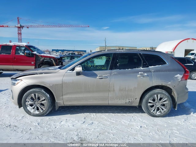 12546957 :رقم المزاد ، LYV062RV5PB325443 vin ، 2023 Volvo Xc60 B6 Core مزاد بيع