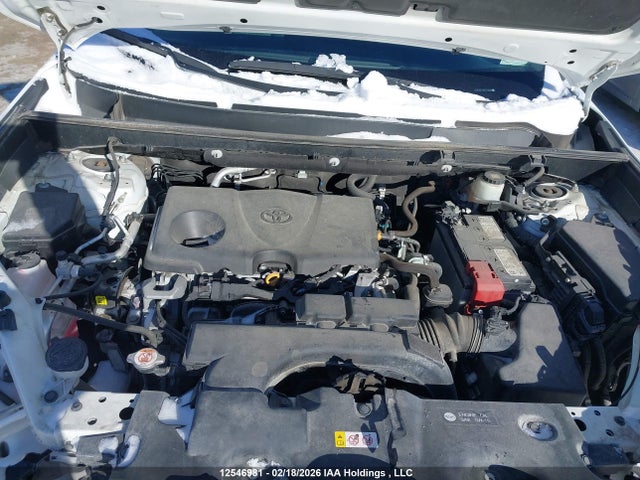 2021 Toyota Rav4 Xle მანქანა იყიდება აუქციონზე, vin: 2T3R1RFVXMC176889, აუქციონის ნომერი: 12546981