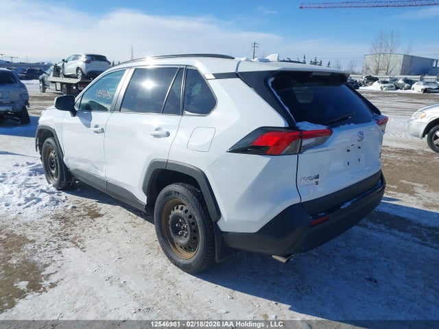 2021 Toyota Rav4 Xle მანქანა იყიდება აუქციონზე, vin: 2T3R1RFVXMC176889, აუქციონის ნომერი: 12546981