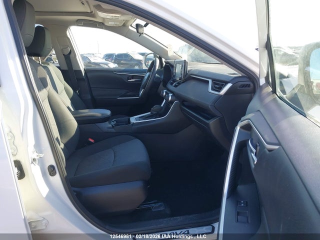 2021 Toyota Rav4 Xle მანქანა იყიდება აუქციონზე, vin: 2T3R1RFVXMC176889, აუქციონის ნომერი: 12546981