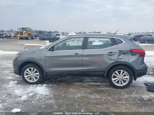 JN1BJ1CP1JW156506 Nissan Qashqai S/sv