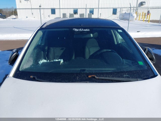 KMHD84LFXHU140560 Hyundai Elantra Se/value/limited