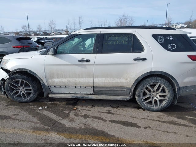 Ford Explorer 2018 1FM5K8GT8JGC49696 Image 15