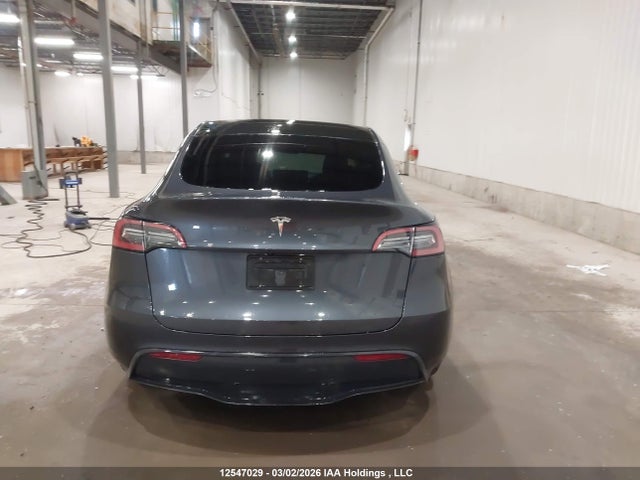7SAYGDED2RF014873 Tesla Model Y