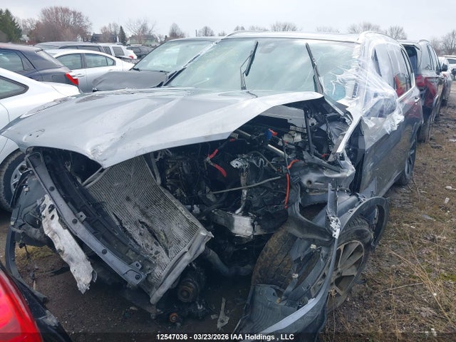 5UXKS4C50J0Y17275 BMW X5 Xdrive35d