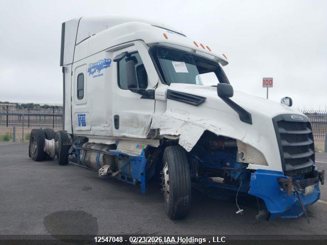 3AKJHHDR4RSUR4635 Freightliner New Cascadia 126