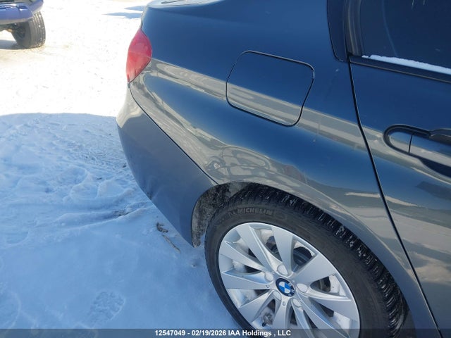 BMW 328 Xi Sulev 2016 WBA8E3G55GNU04655 Image 12