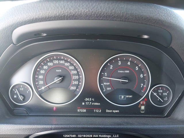 BMW 328 Xi Sulev 2016 WBA8E3G55GNU04655 Image 7