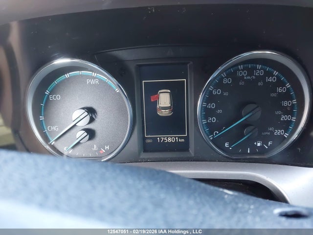 JTMDJREV1GD000261 Toyota Rav4 Hybrid Limited