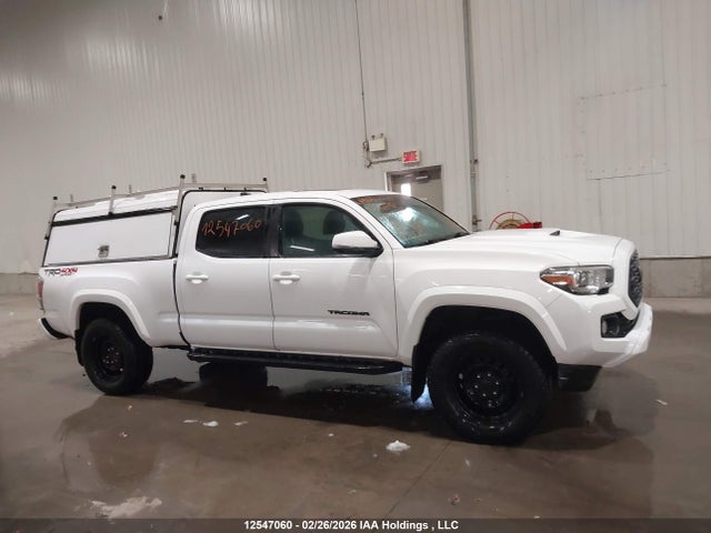 5TFDZ5BN6MX065770 Toyota Tacoma Double Cab/sr5/trd Sport/trd Off Road