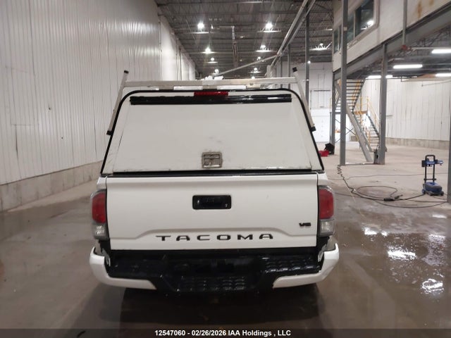 5TFDZ5BN6MX065770 Toyota Tacoma Double Cab/sr5/trd Sport/trd Off Road
