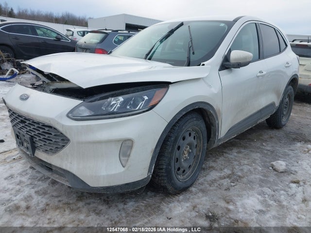1FMCU9CZXNUA49797 Ford Escape Sel Hybrid