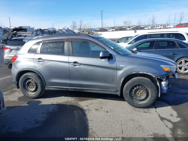 JA4AJ4AU5HZ602307 Mitsubishi Rvr Se Limited Edition