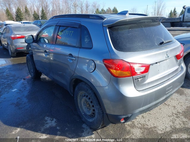 JA4AJ4AU5HZ602307 Mitsubishi Rvr Se Limited Edition