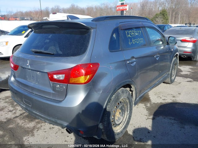 JA4AJ4AU5HZ602307 Mitsubishi Rvr Se Limited Edition