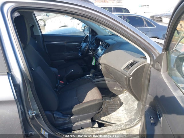 JA4AJ4AU5HZ602307 Mitsubishi Rvr Se Limited Edition