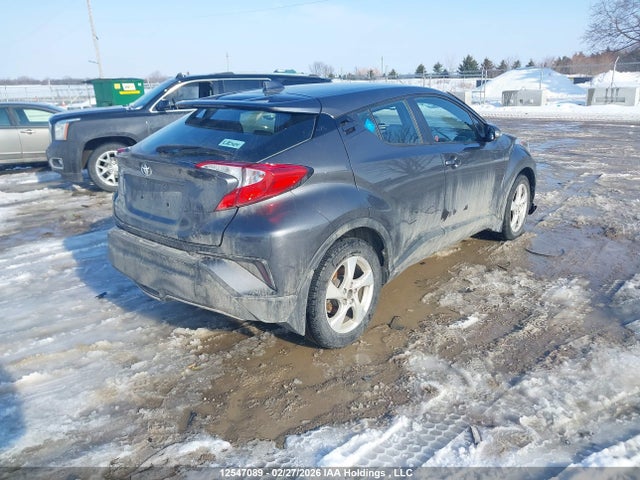 12547089 :رقم المزاد ، NMTKHMBX5KR067517 vin ، 2019 Toyota C-hr Xle مزاد بيع
