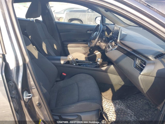 12547089 :رقم المزاد ، NMTKHMBX5KR067517 vin ، 2019 Toyota C-hr Xle مزاد بيع
