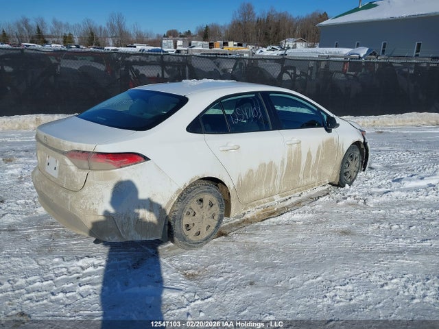 12547103 :رقم المزاد ، 5YFBPMBE4NP359451 vin ، 2022 Toyota Corolla Le/xle مزاد بيع