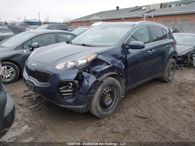 12547105 :رقم المزاد ، KNDPMCAC6H7197322 vin ، 2017 Kia Sportage مزاد بيع