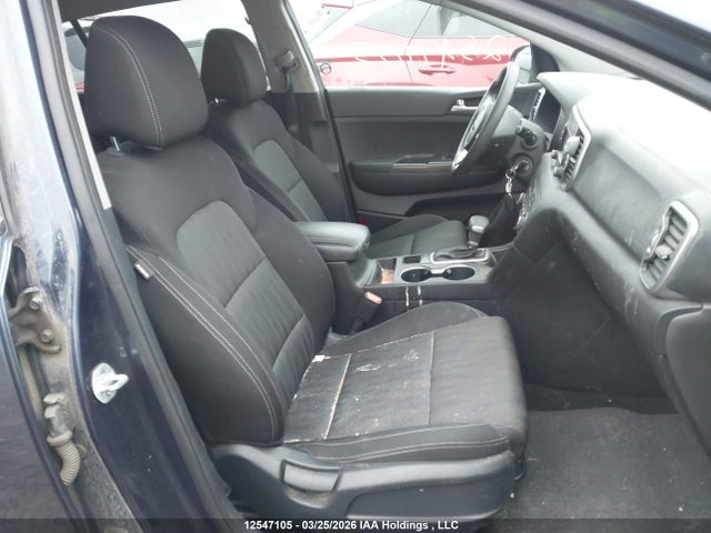 12547105 :رقم المزاد ، KNDPMCAC6H7197322 vin ، 2017 Kia Sportage مزاد بيع