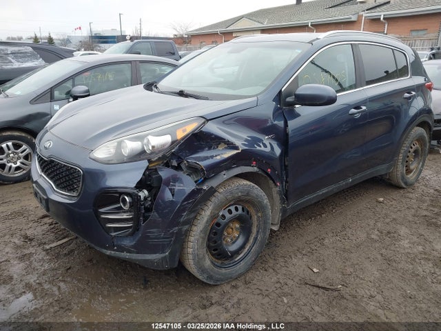 12547105 :رقم المزاد ، KNDPMCAC6H7197322 vin ، 2017 Kia Sportage مزاد بيع