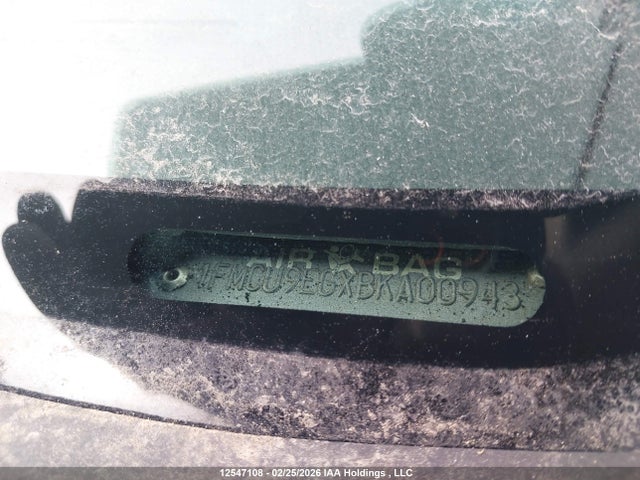 12547108 :رقم المزاد ، 1FMCU9EGXBKA00943 vin ، 2011 Ford Escape Limited مزاد بيع