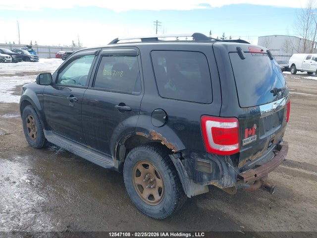 12547108 :رقم المزاد ، 1FMCU9EGXBKA00943 vin ، 2011 Ford Escape Limited مزاد بيع
