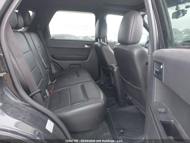 12547108 :رقم المزاد ، 1FMCU9EGXBKA00943 vin ، 2011 Ford Escape Limited مزاد بيع